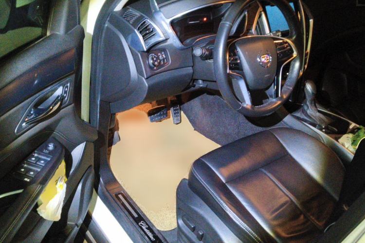 Used Cadillac SRX 2013 3.0L Comfort Model Driver Seat