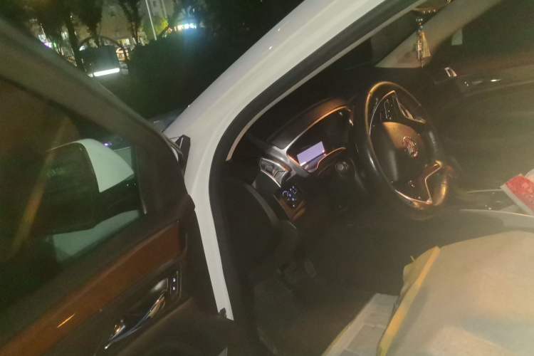 Used Cadillac SRX 2013 3.0L Elite Model Driver Seat