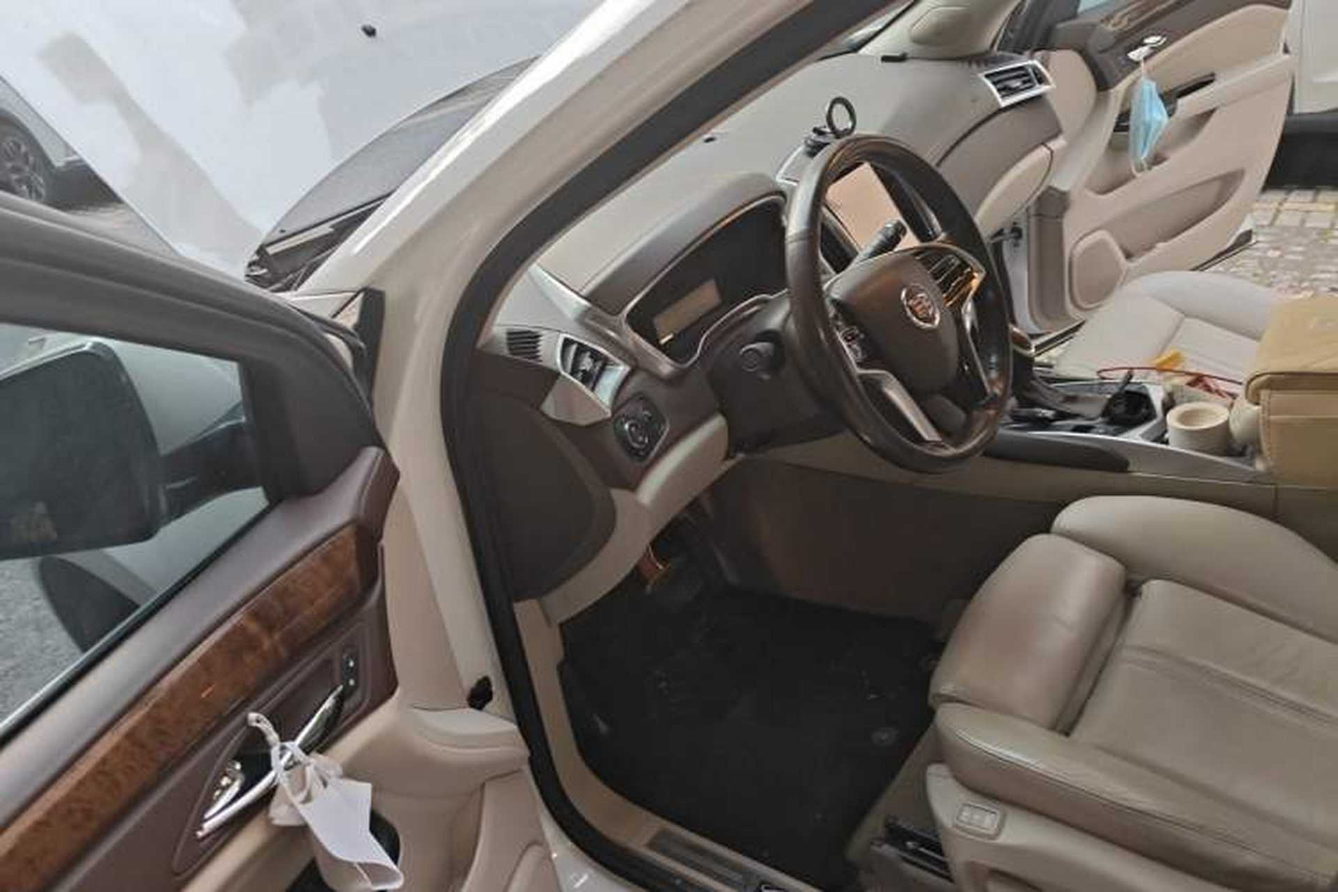 Used Cadillac SRX 2013 3.0L Leading Model Driver Seat
