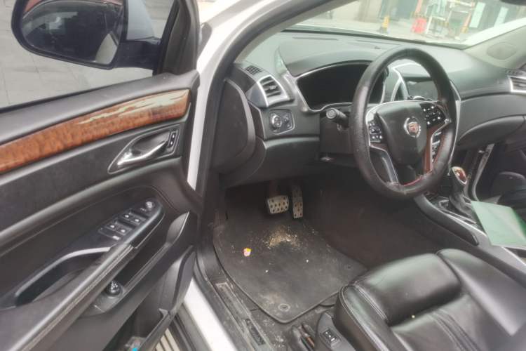 Used Cadillac SRX 2013 3.0L Leading Model Driver Seat