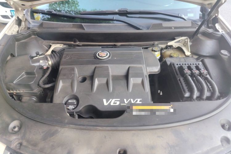 Used Cadillac SRX 2013 3.0L Luxury Model Engine Bay