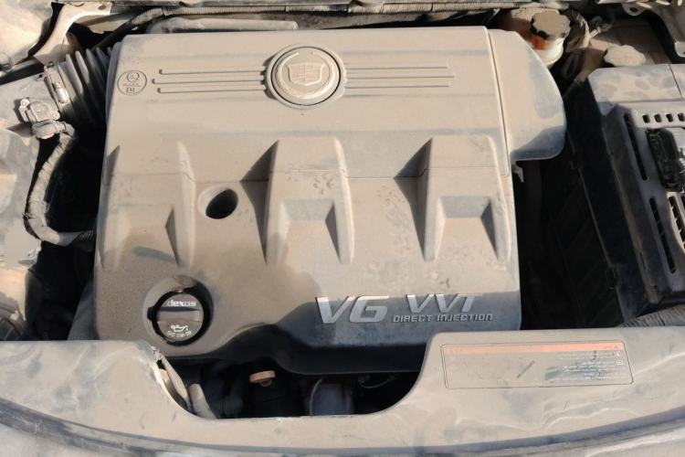 Used Cadillac SRX 2013 3.0L Comfort Model Engine Bay