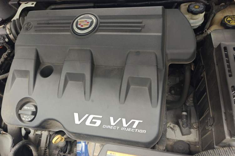 Used Cadillac SRX 2013 3.0L Elite Model Engine Bay Left