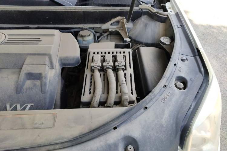 Used Cadillac SRX 2013 3.0L Luxury Model Engine Bay Left