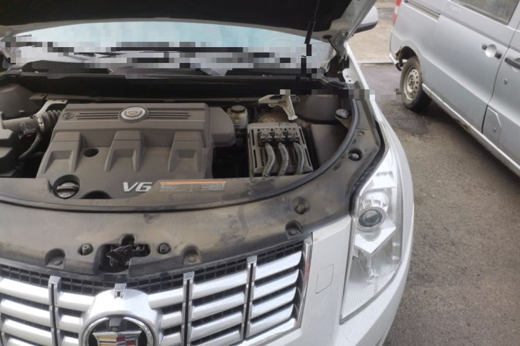 Used Cadillac SRX 2013 3.0L Comfort Model Engine Bay Left