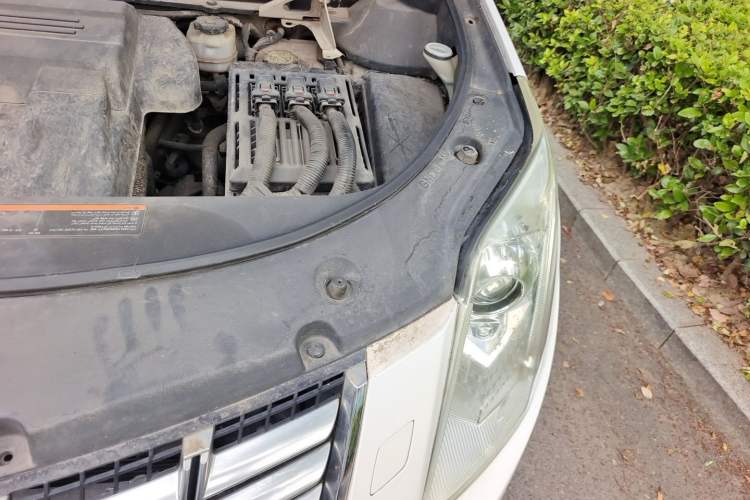 Used Cadillac SRX 2013 3.0L Leading Model Engine Bay Left