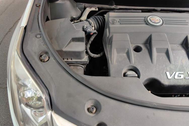 Used Cadillac SRX 2013 3.0L Leading Model Engine Bay Right