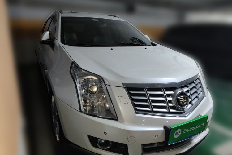 Used Cadillac SRX 2013 3.0L Leading Model Front Right 45 Deg