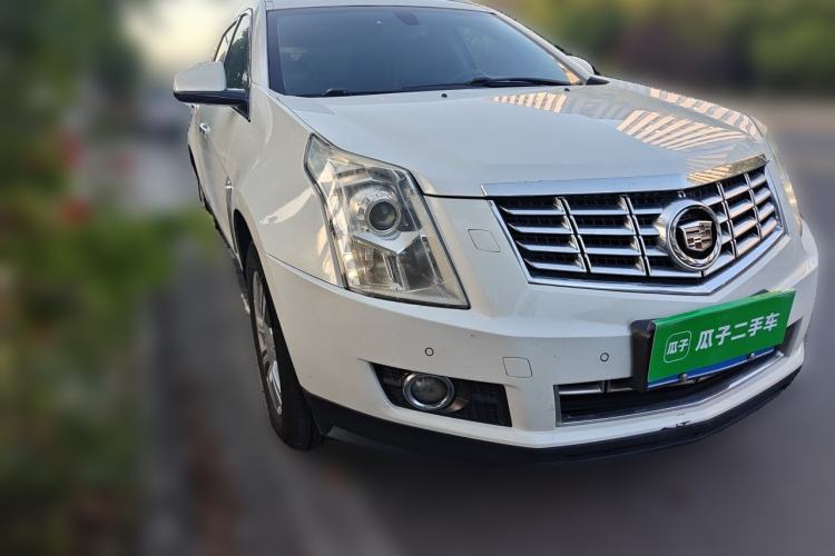 Used Cadillac SRX 2013 3.0L Elite Model Front Right 45 Deg