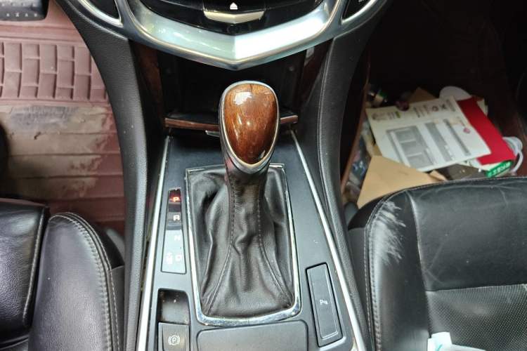 Used Cadillac SRX 2013 3.0L Leading Model Gear Lever