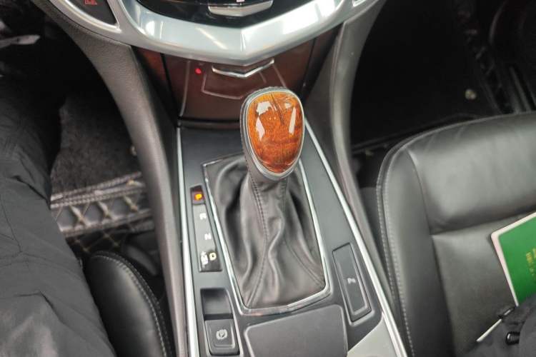 Used Cadillac SRX 2013 3.0L Elite Model Gear Lever