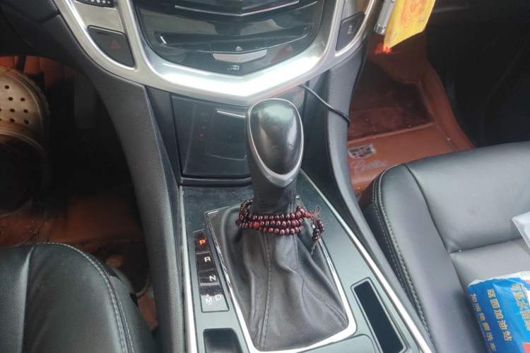 Used Cadillac SRX 2013 3.0L Comfort Model Gear Lever