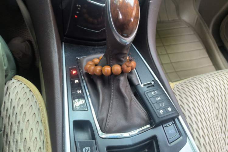 Used Cadillac SRX 2013 3.6L Flagship Model Gear Lever