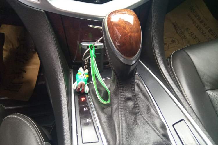 Used Cadillac SRX 2013 3.0L Elite Model Gear Lever