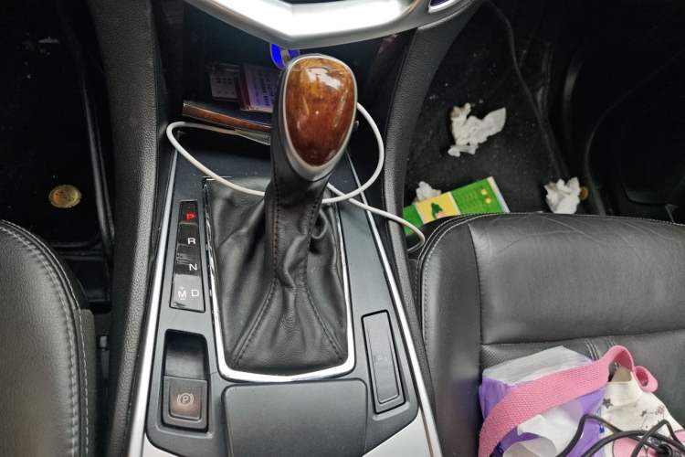 Used Cadillac SRX 2013 3.0L Elite Model Gear Lever