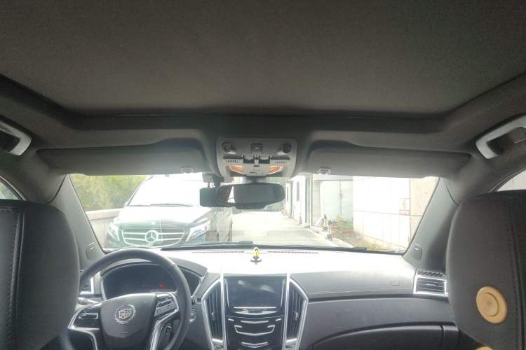 Used Cadillac SRX 2013 3.0L Luxury Model Headliner