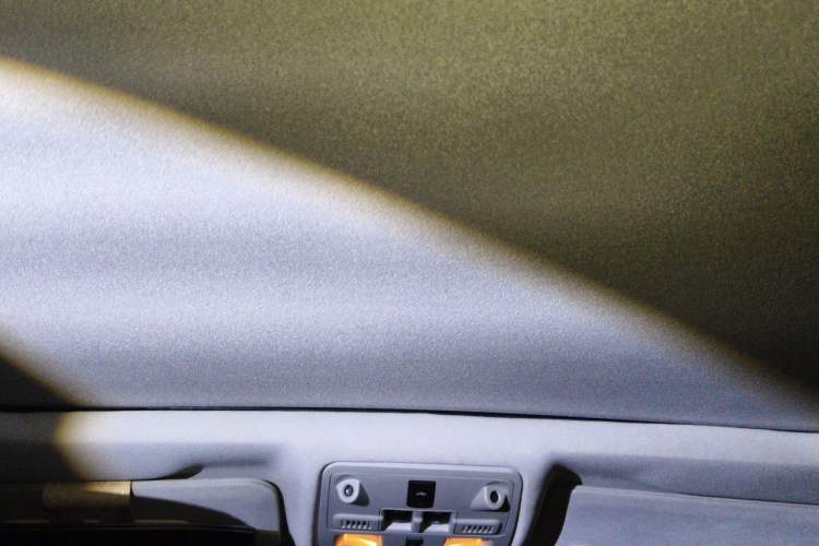 Used Cadillac SRX 2013 3.0L Comfort Model Headliner