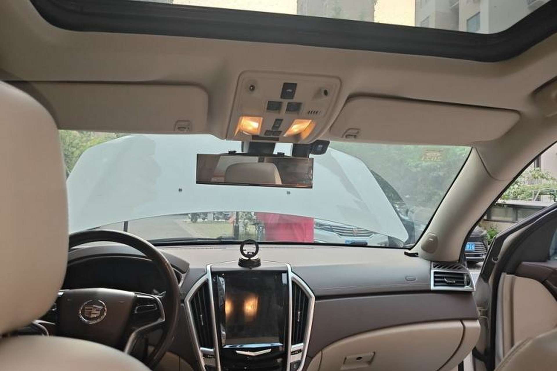 Used Cadillac SRX 2013 3.0L Leading Model Headliner