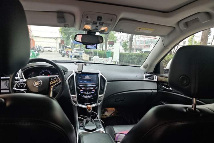 Used Cadillac SRX 2013 3.0L Elite Model Headliner