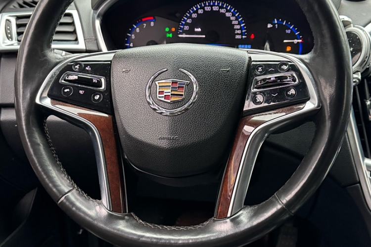 Used Cadillac SRX 2013 3.0L Elite Model Interior 2