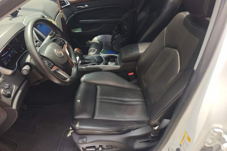 Used Cadillac SRX 2013 3.0L Elite Model Left Front Seat