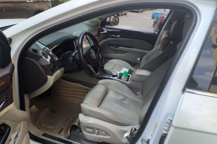 Used Cadillac SRX 2013 3.0L Elite Model Left Front Seat