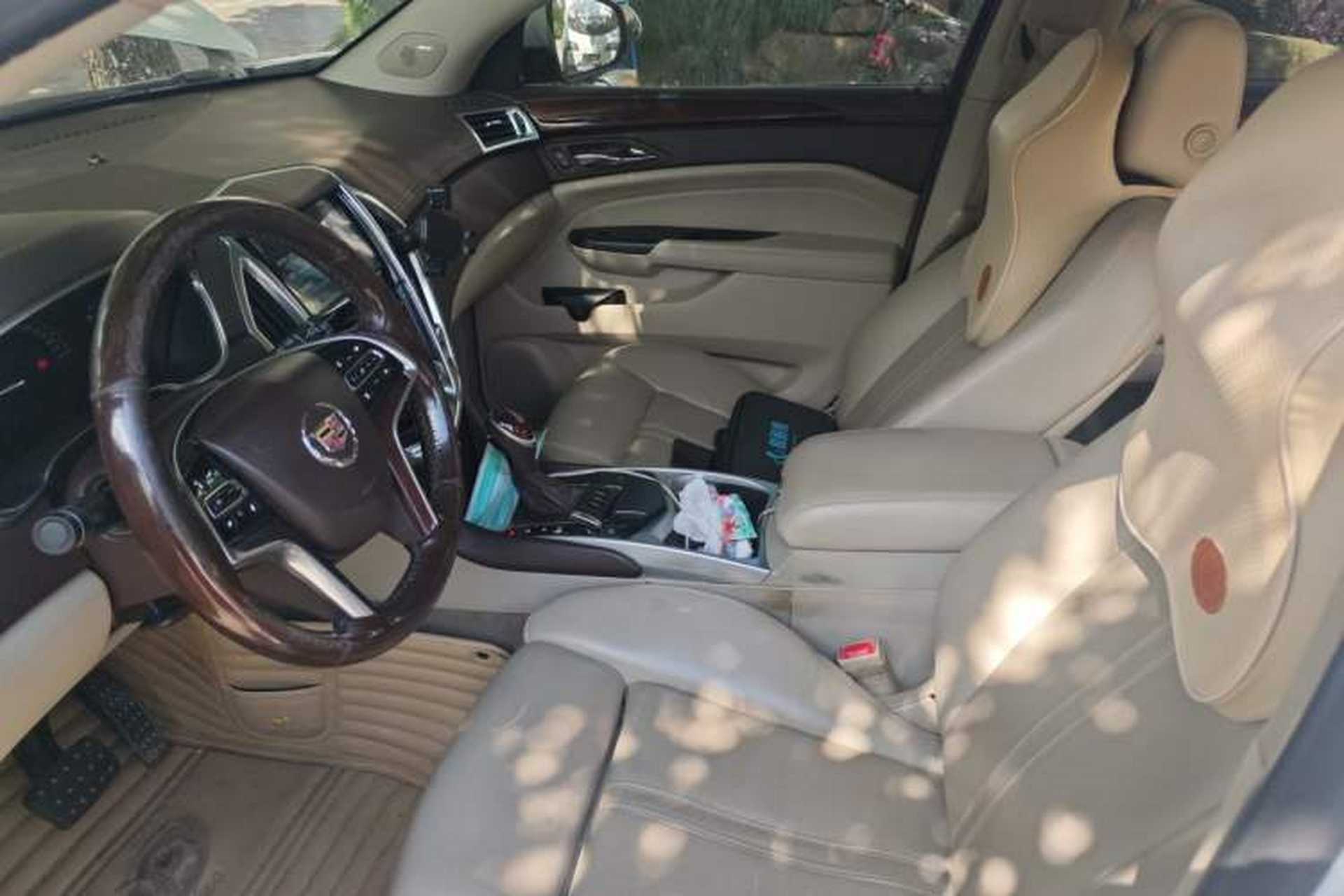 Used Cadillac SRX 2013 3.0L Elite Model Left Front Seat