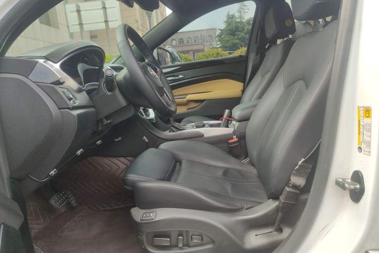 Used Cadillac SRX 2013 3.0L Luxury Model Left Front Seat