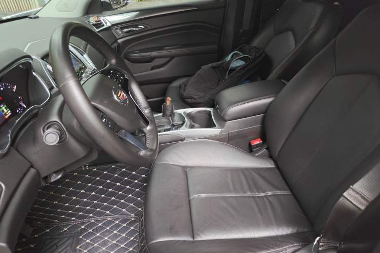 Used Cadillac SRX 2013 3.0L Comfort Model Left Front Seat