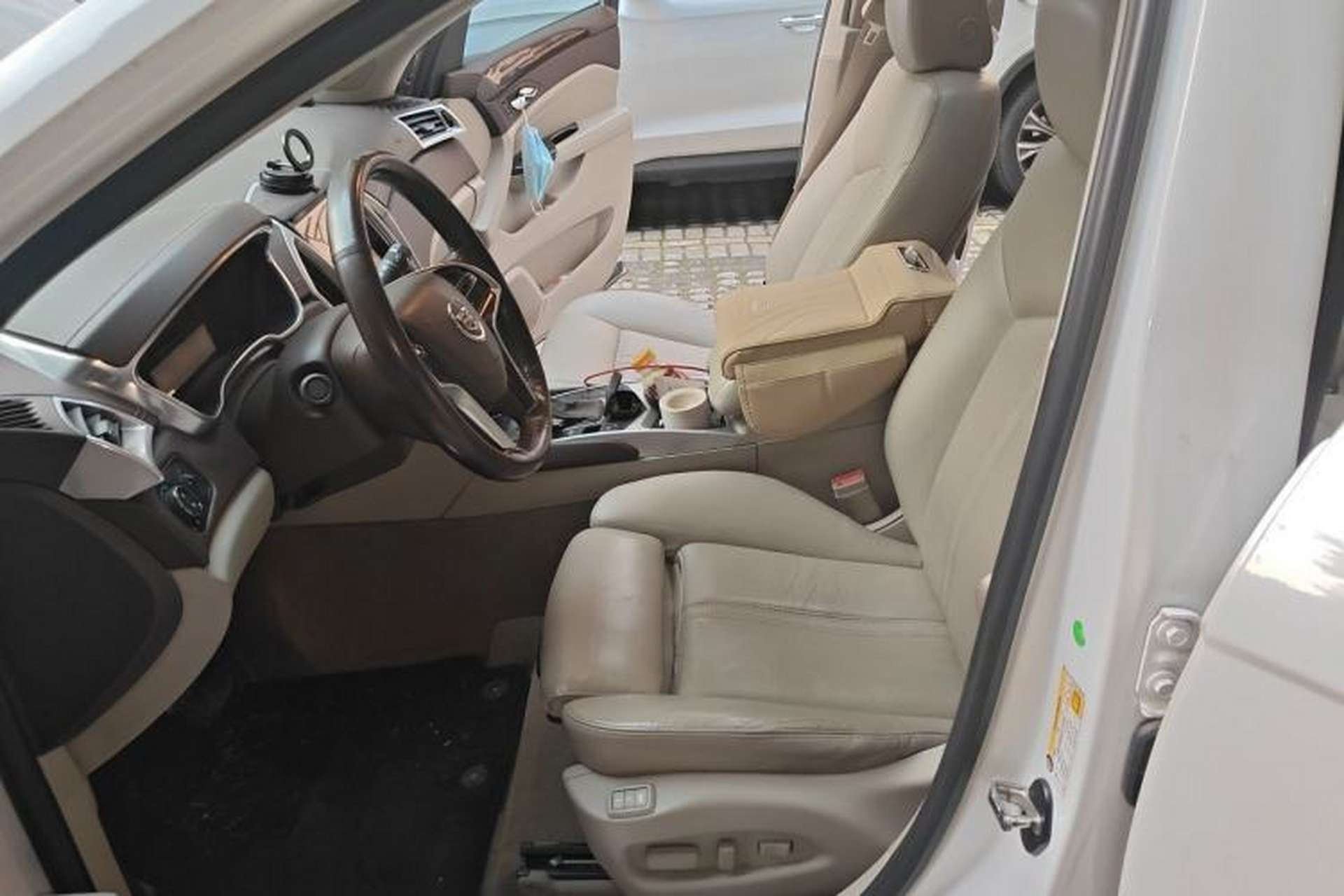 Used Cadillac SRX 2013 3.0L Leading Model Left Front Seat