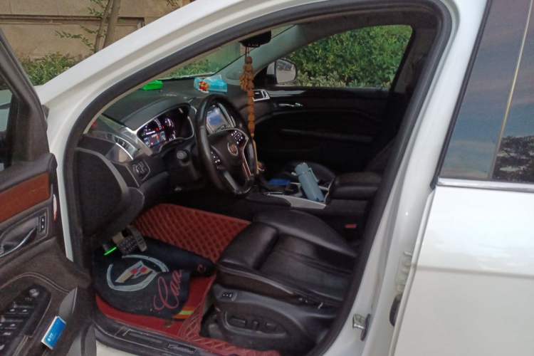 Used Cadillac SRX 2013 3.0L Elite Model Left Front Seat