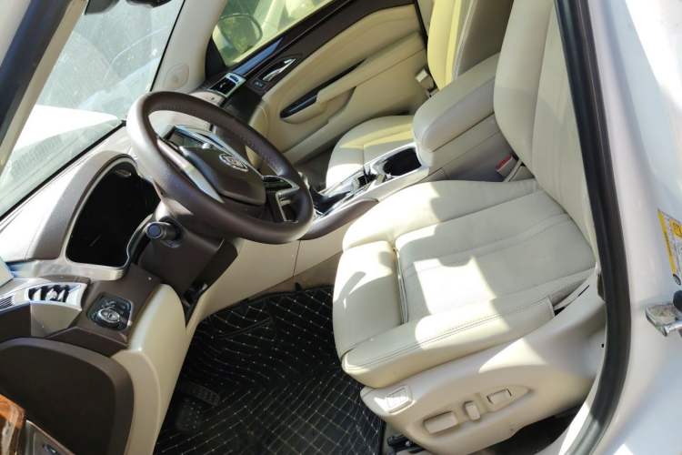 Used Cadillac SRX 2013 3.0L Elite Model Left Front Seat