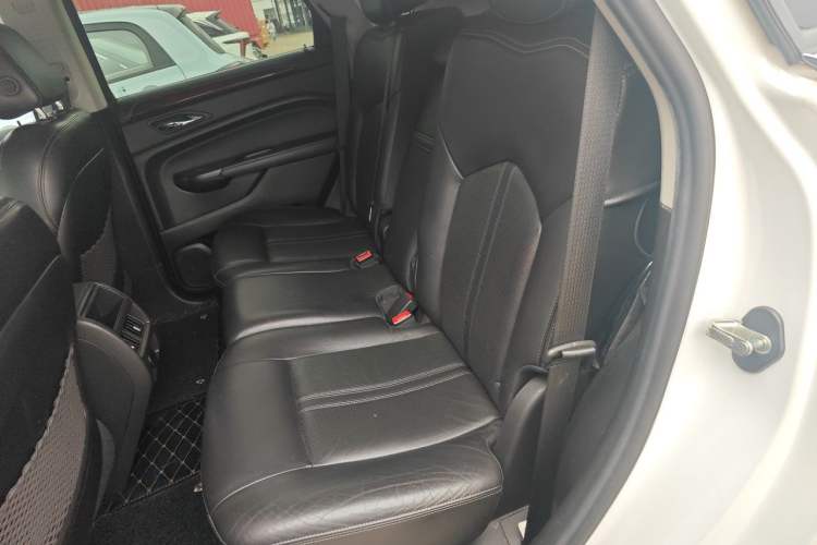 Used Cadillac SRX 2013 3.0L Elite Model Left Rear Seat
