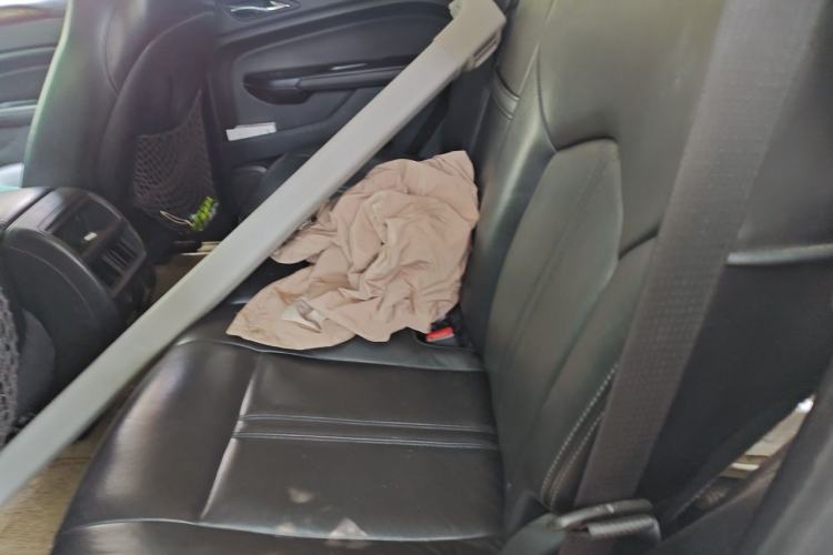 Used Cadillac SRX 2013 3.0L Luxury Model Left Rear Seat