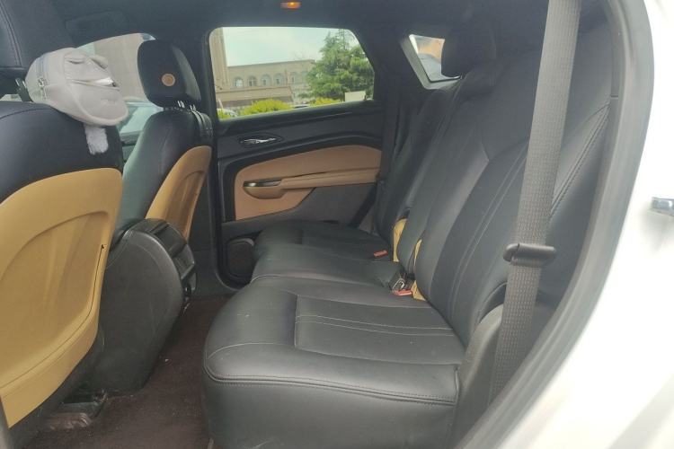 Used Cadillac SRX 2013 3.0L Luxury Model Left Rear Seat
