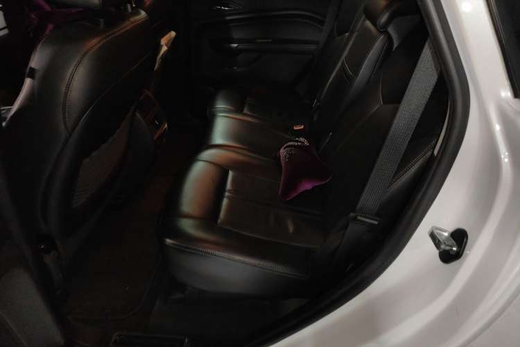 Used Cadillac SRX 2013 3.0L Luxury Model Left Rear Seat