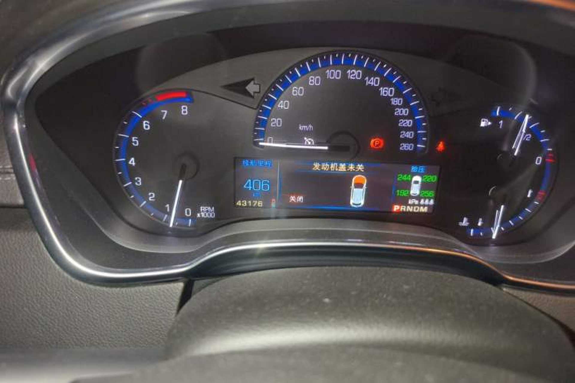 Used Cadillac SRX 2013 3.0L Elite Model Odometer Close Up