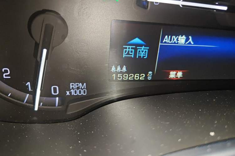 Used Cadillac SRX 2013 3.0L Luxury Model Odometer Close Up