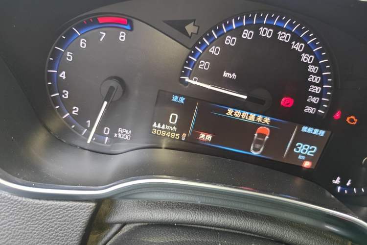 Used Cadillac SRX 2013 3.0L Leading Model Odometer Close Up