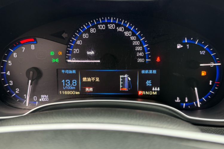 Used Cadillac SRX 2013 3.0L Elite Model Odometer Close Up