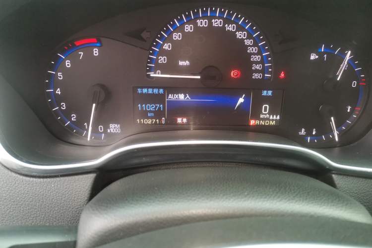 Used Cadillac SRX 2013 3.0L Comfort Model Odometer Close Up