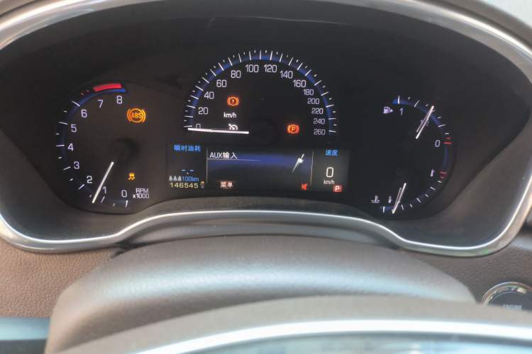 Used Cadillac SRX 2013 3.0L Elite Model Odometer Close Up