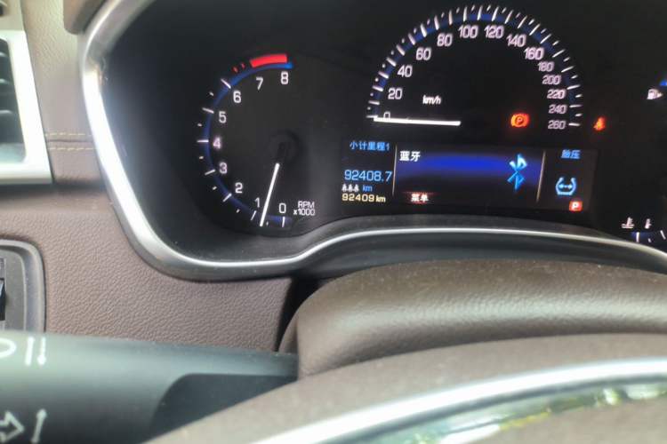 Used Cadillac SRX 2013 3.6L Flagship Model Odometer Close Up