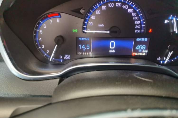 Used Cadillac SRX 2013 3.0L Comfort Model Odometer Close Up