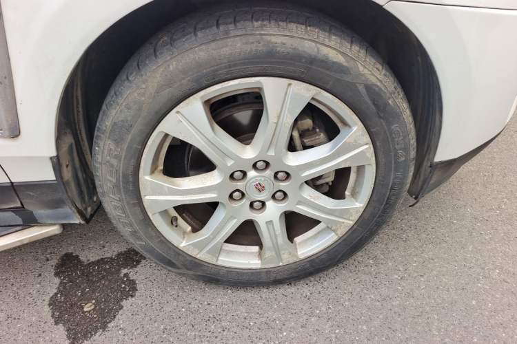 Used Cadillac SRX 2013 3.0L Leading Model Right Front Wheel Hub