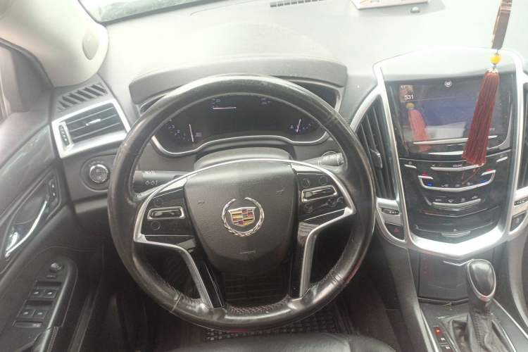 Used Cadillac SRX 2013 3.0L Comfort Model Steering Wheel