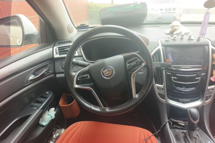 Used Cadillac SRX 2013 3.0L Comfort Model Steering Wheel