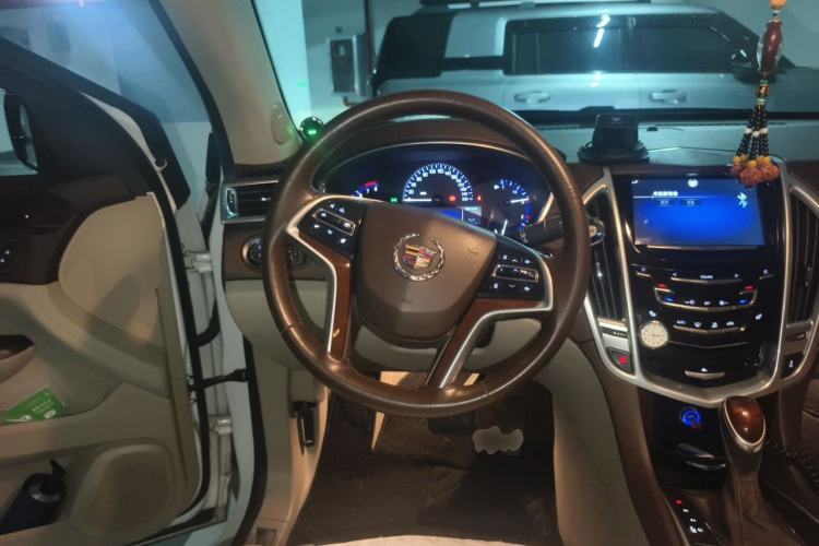 Used Cadillac SRX 2013 3.0L Leading Model Steering Wheel