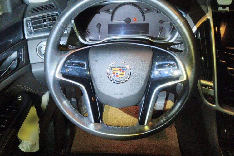 Used Cadillac SRX 2013 3.0L Comfort Model Steering Wheel