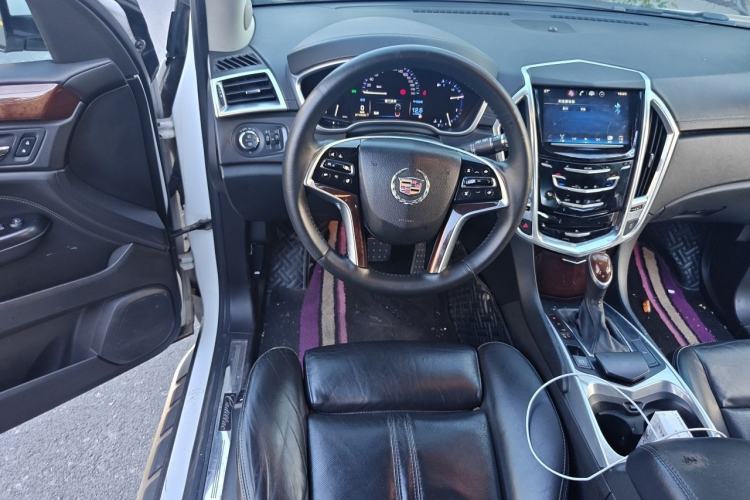 Used Cadillac SRX 2013 3.0L Elite Model Steering Wheel